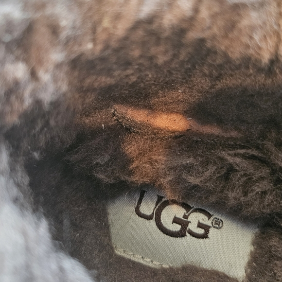 Men’s UGG Ascot Slippers - Size 10, Dusted Cocoa - Picture 5 of 9